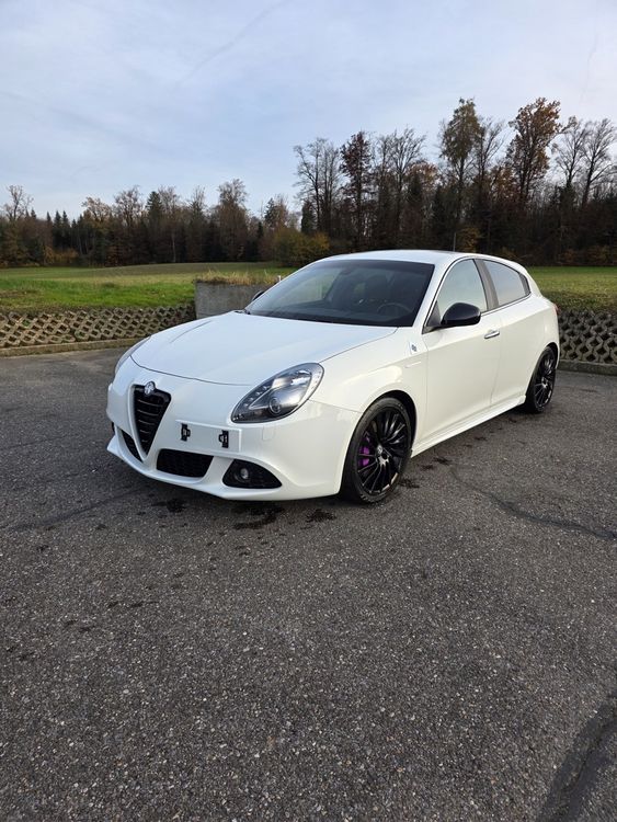 Alfa Romeo Giulietta Quadrifoglio Verde – Top Condition - Image 2