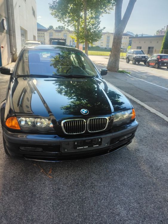 BMW 328I