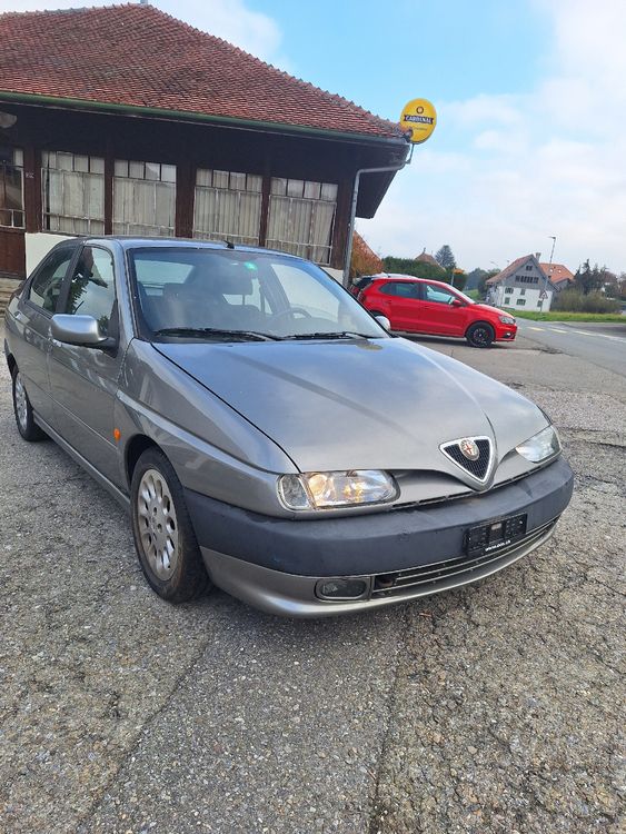 Alfa Romeo 146 Ti youngtimer - Image 2