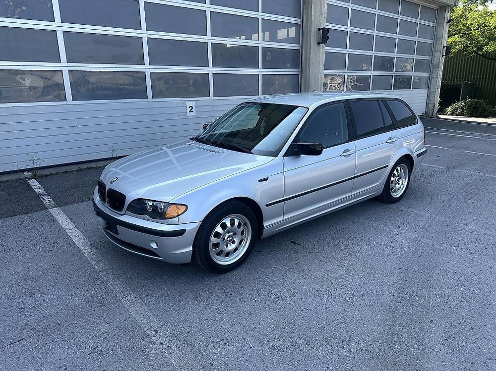BMW E46 325i Touring