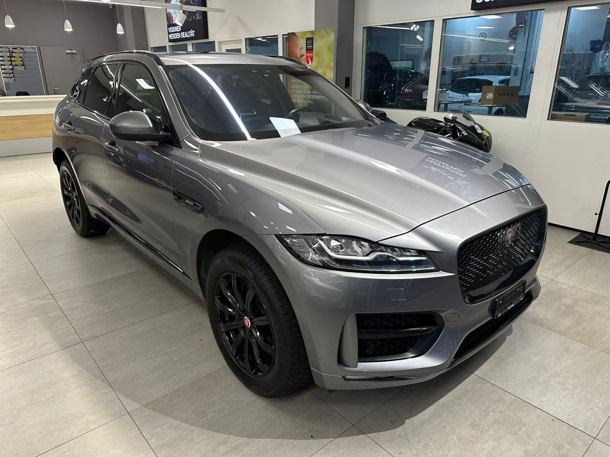 Jaguar F-Pace 2.0 T 300 R-SPORT - Image 1