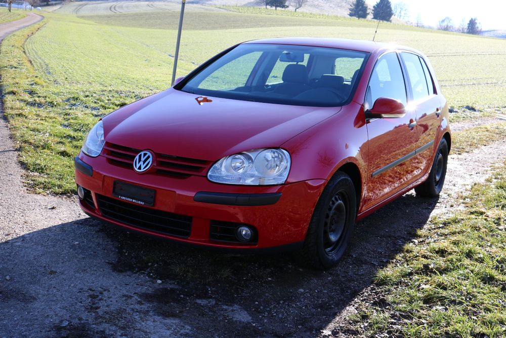 VW Golf 2.0TSI 4x4 - Image 2