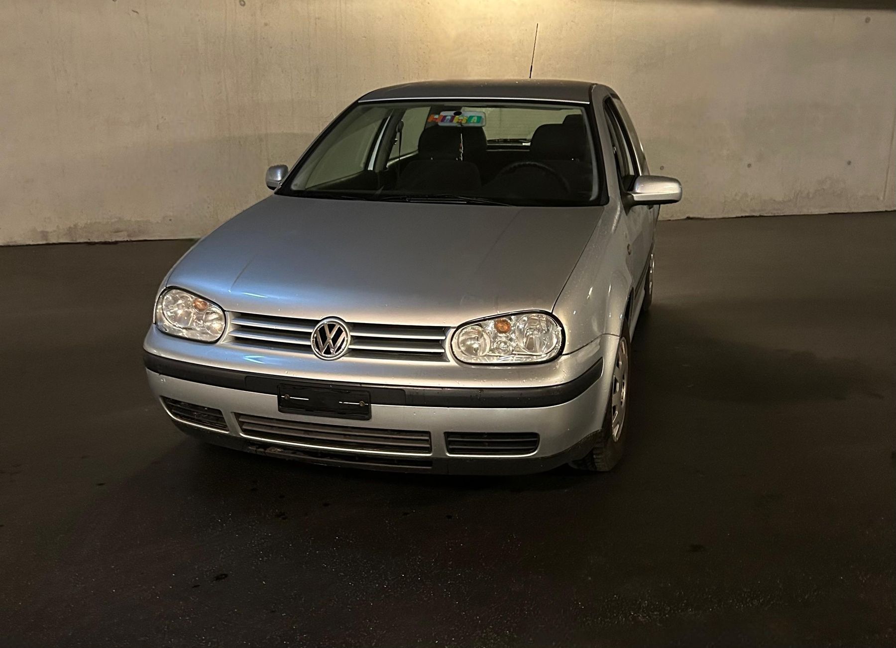 VW Golf 4- Coupé 1.6-Poco chilometraggio – a partire da CHF 1.– - Image 1