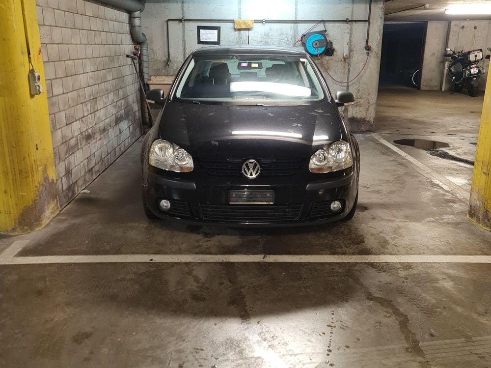 VW Golf 5, 1,6 FSI benzina, 3 porte, da subito disponibile!!! !