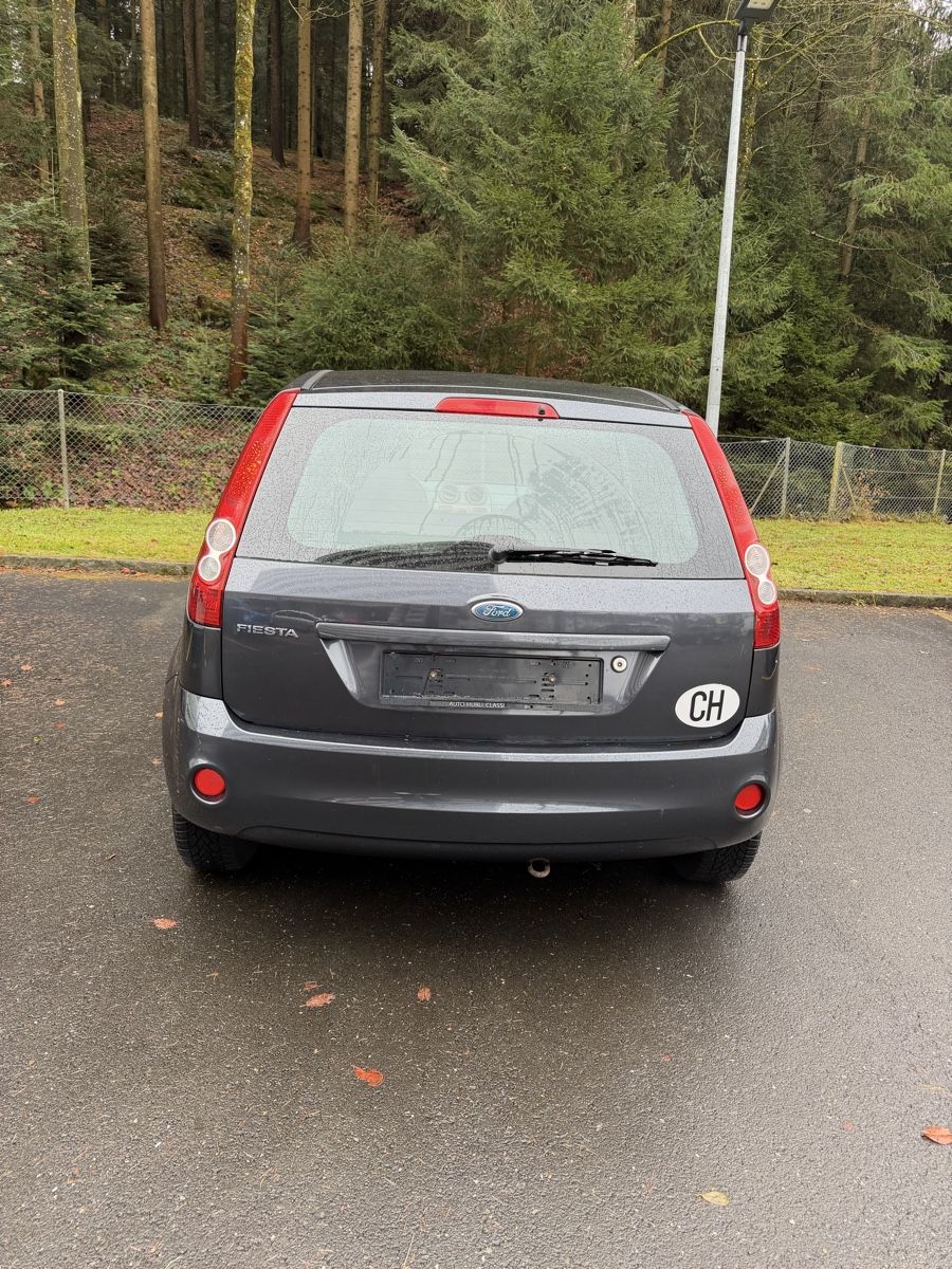 Ford Fiesta, anno 2007, pochi chilometri, ottimo stato! - Image 3