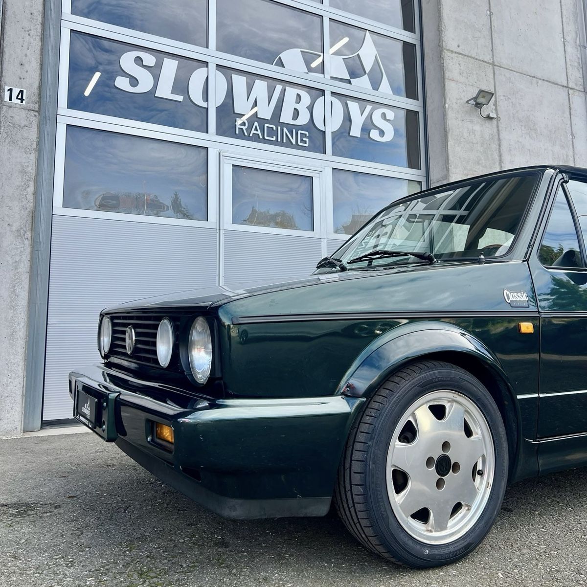 VW Golf 1 Cabriolet Classic Line - Image 1