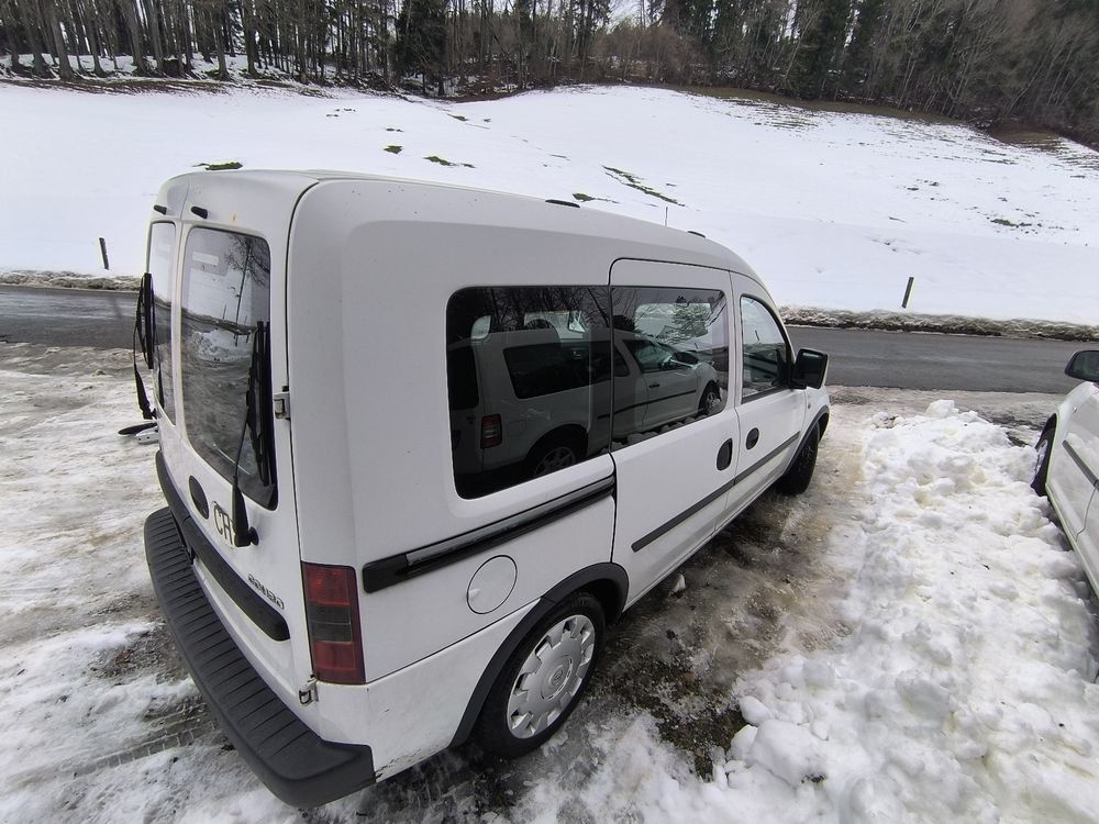 Opel Combo - Image 2