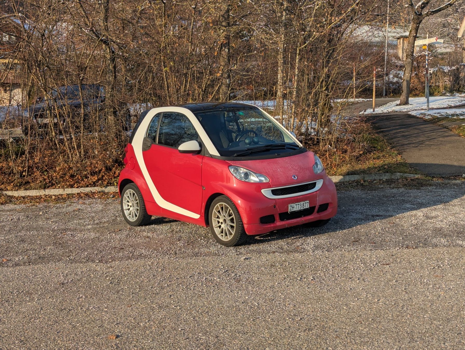 Smart Fortwo 2012 con MFK – Auto affidabile per l’inverno a partire da 1 CHF - Image 1