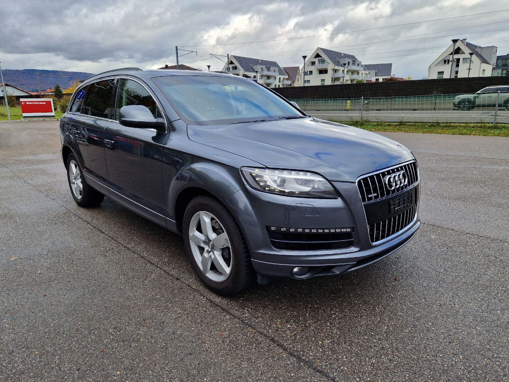 AUDO Q7 Quatro 3.0TFSI 200kw - Image 1