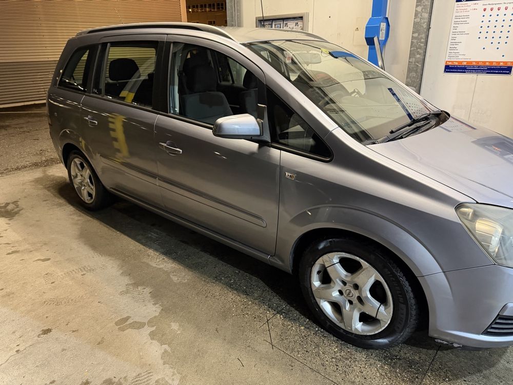 Opel zafira 1.8 7plätzer ab mfk19.06.24 funziona alla perfezione - Image 2