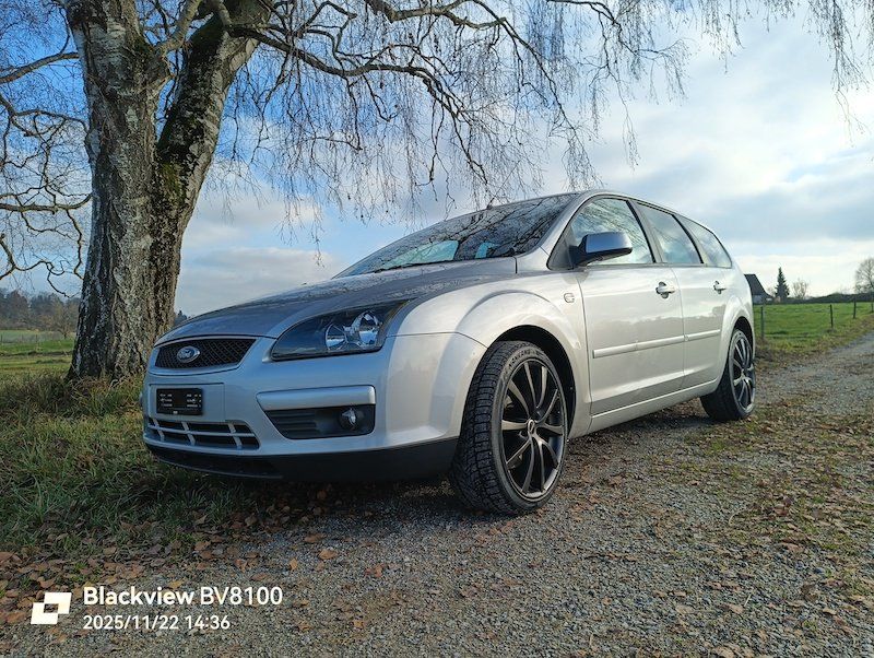 Ford Focus 2.0i 16V - Image 3