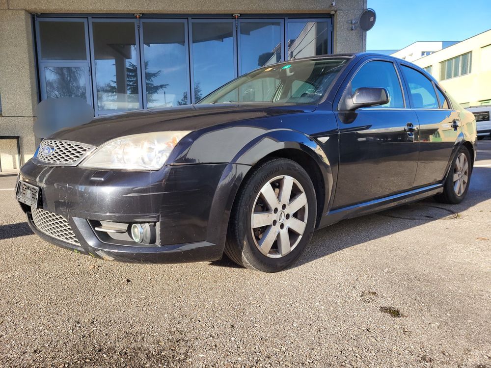 Veicolo di scambio Ford Mondeo 2.2TDCI ca.306000km per l'esportazione