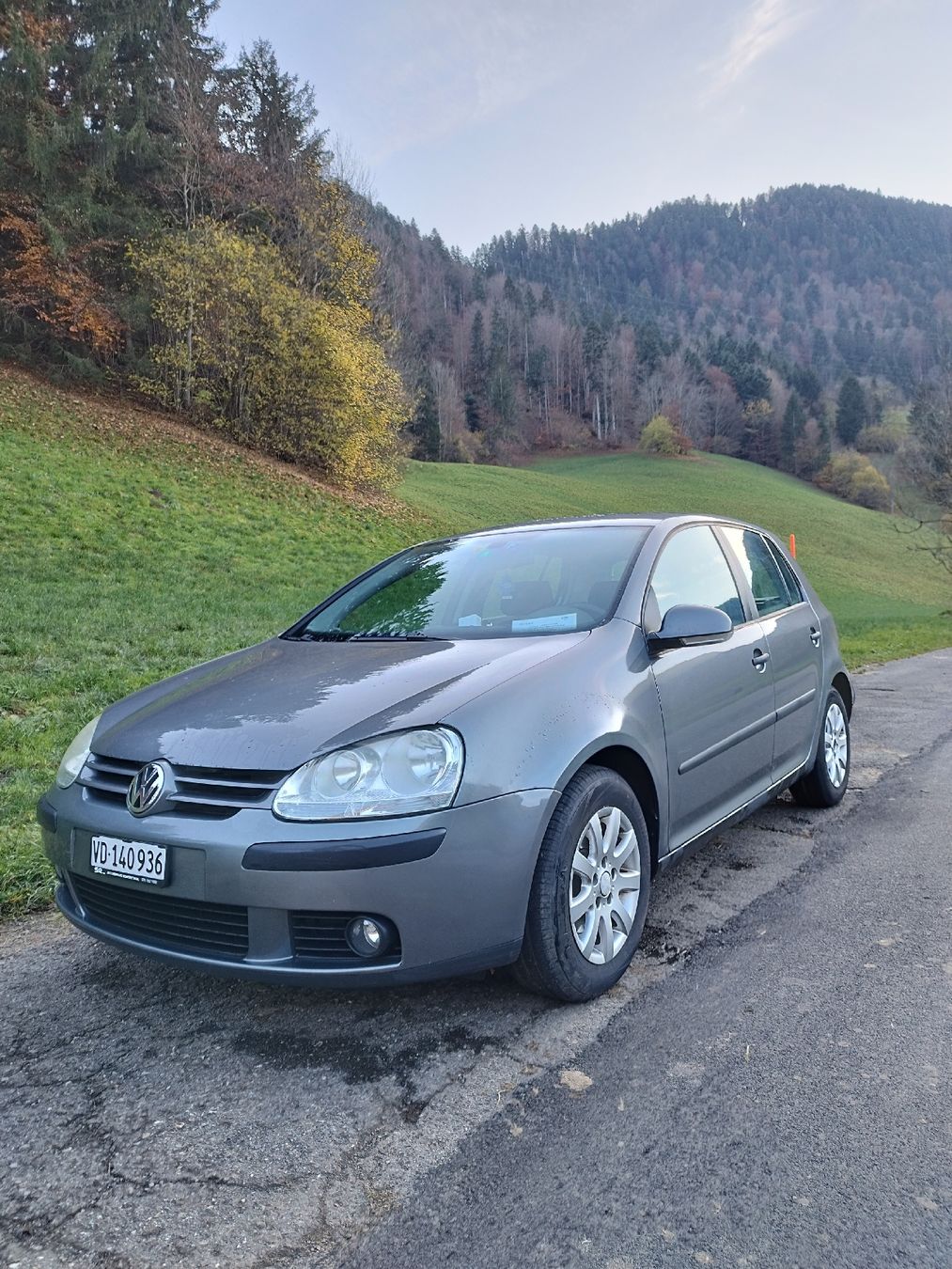 Volkswagen Golf 5, 1.6fsi - Image 3