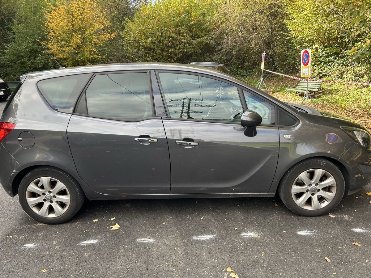 Opel Meriva cosmo, benzina, anno 2011, 144192 km, Expertis - Image 1