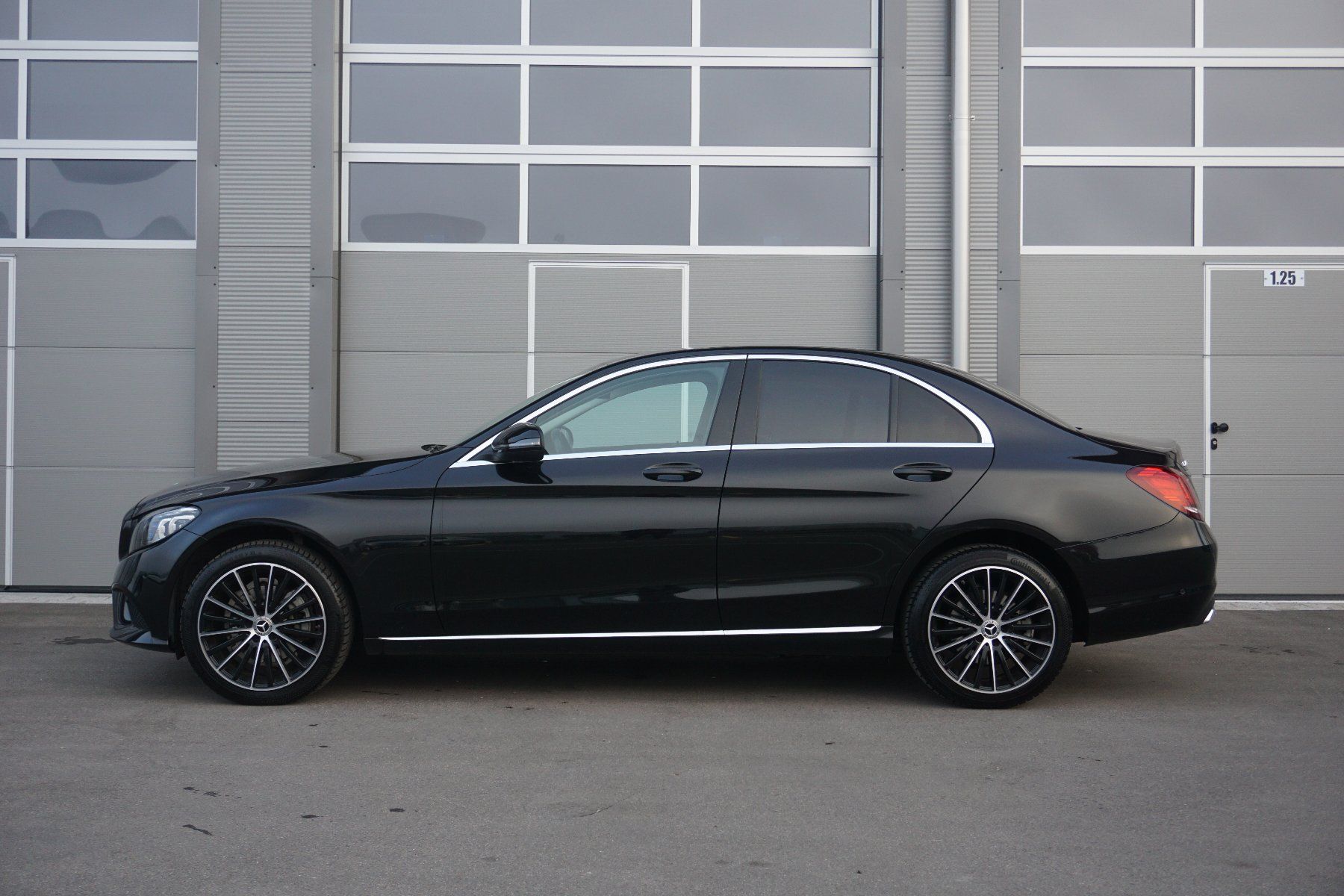 MERCEDES-BENZ C 200 4Matic Avantgarde 9G-Tronic - Image 3