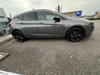 🚗 Opel Astra K Turbo 1.6 • Automatico • 2019 - Image 2