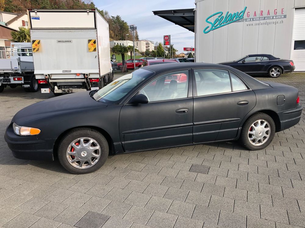 BUICK Regal GS 3.8-V6