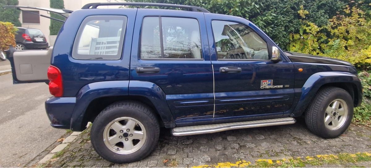 Jeep Cherokee 3,7 del 2003 - Image 3