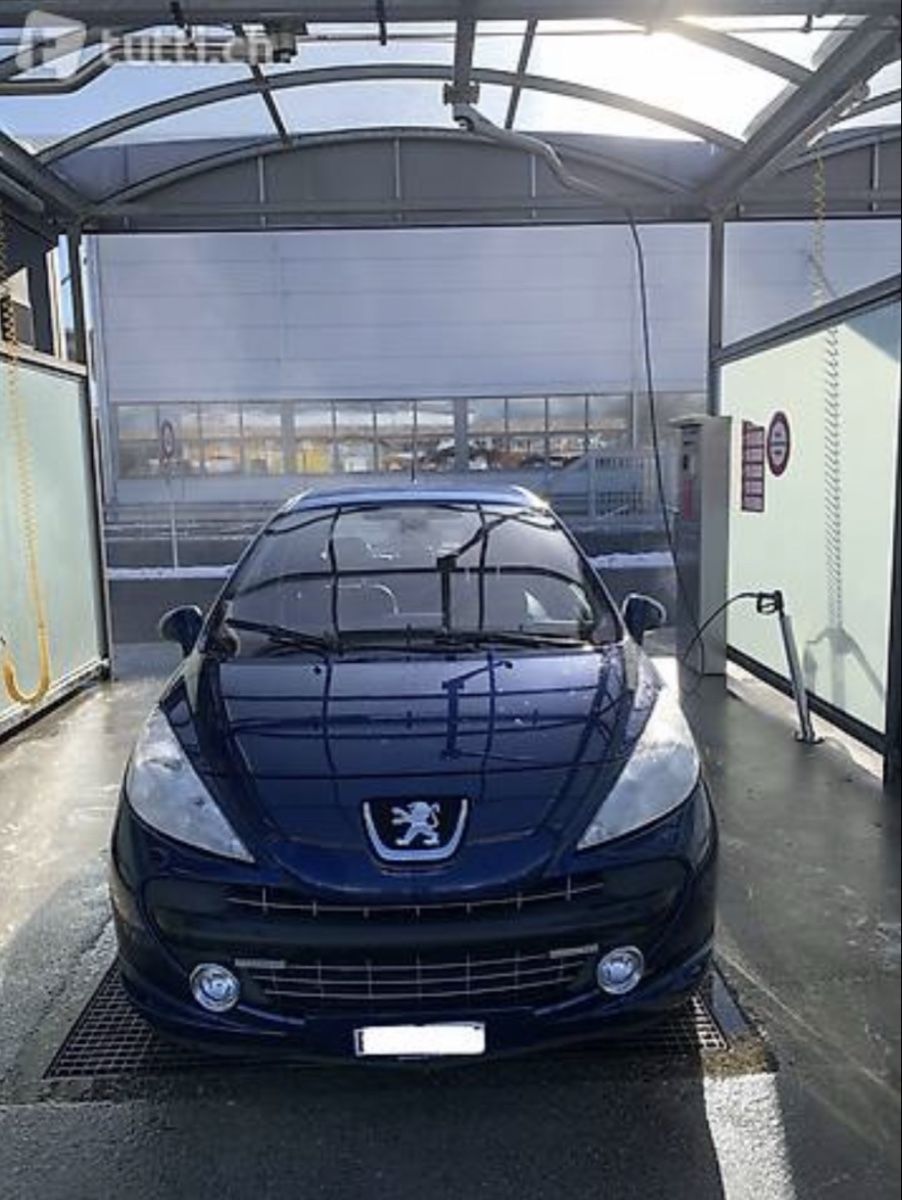 Peugeot 207 1.6i 16V 8-speed equipped - Image 1