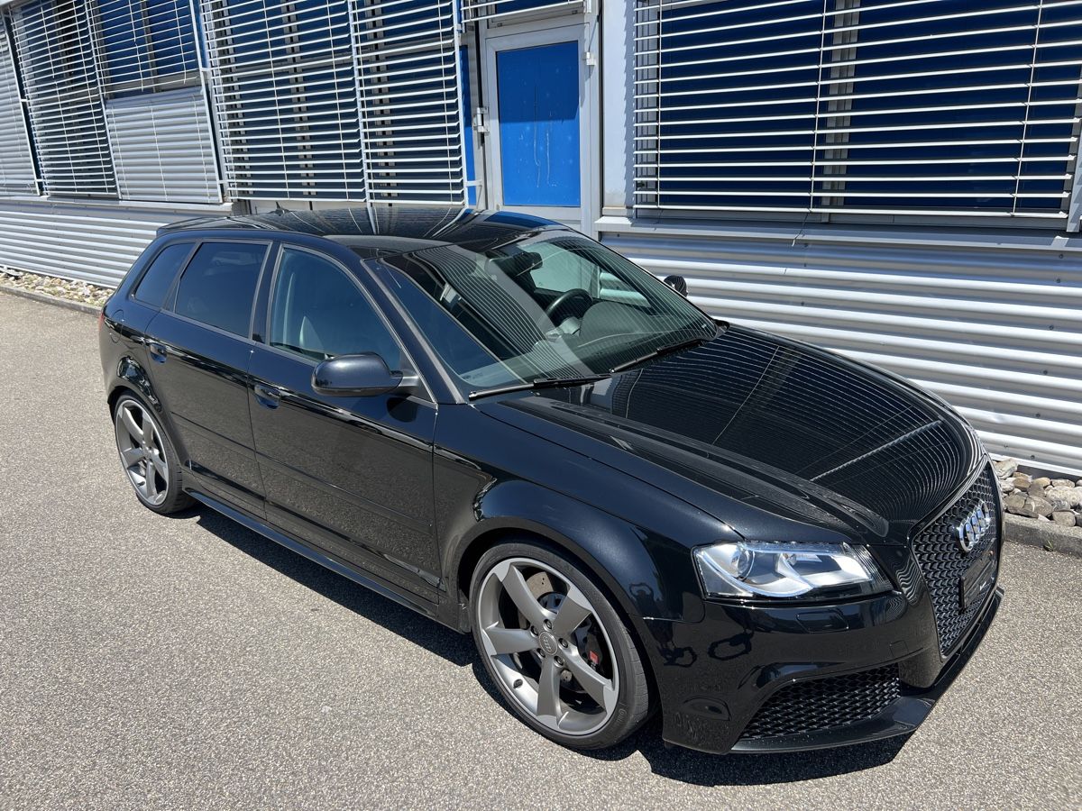 Audi RS3 Sportback, ottimo stato, appena uscito dalla carrozzeria! Solo 116000Km - Image 1