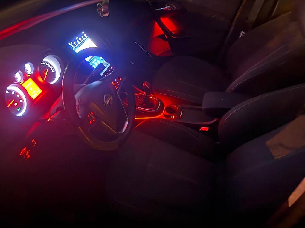 Opel Astra J 1,6L Turbo - Image 3