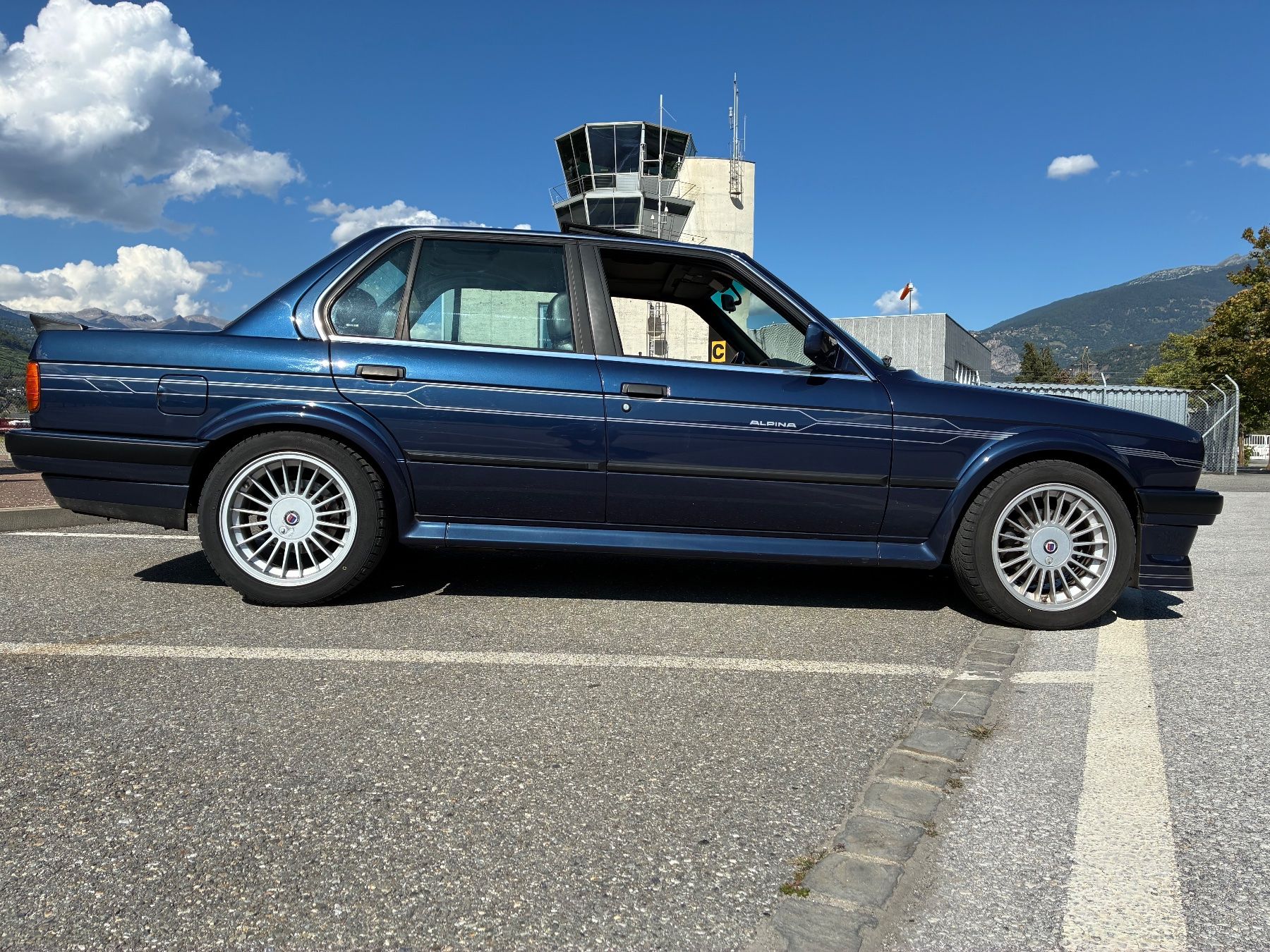 BMW-Alpina B3 2.7 Allrad E30 - Image 3