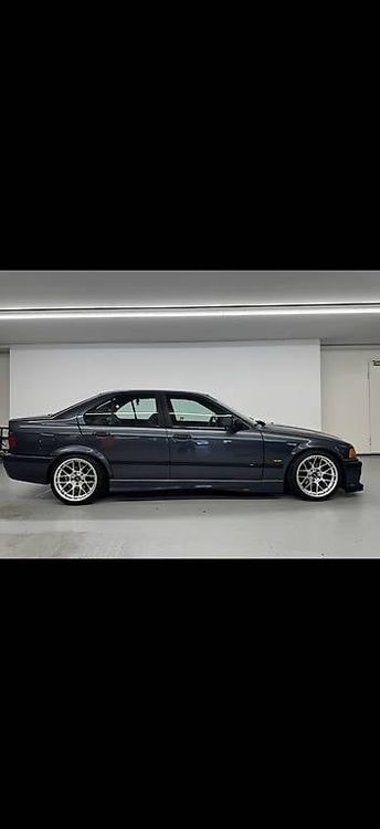 BMW 328i E36 - Image 2