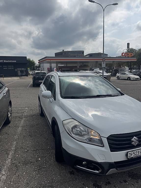 Recentemente uscito dalla MFK, S.X4 Suzuki con tutti i servizi - Image 3