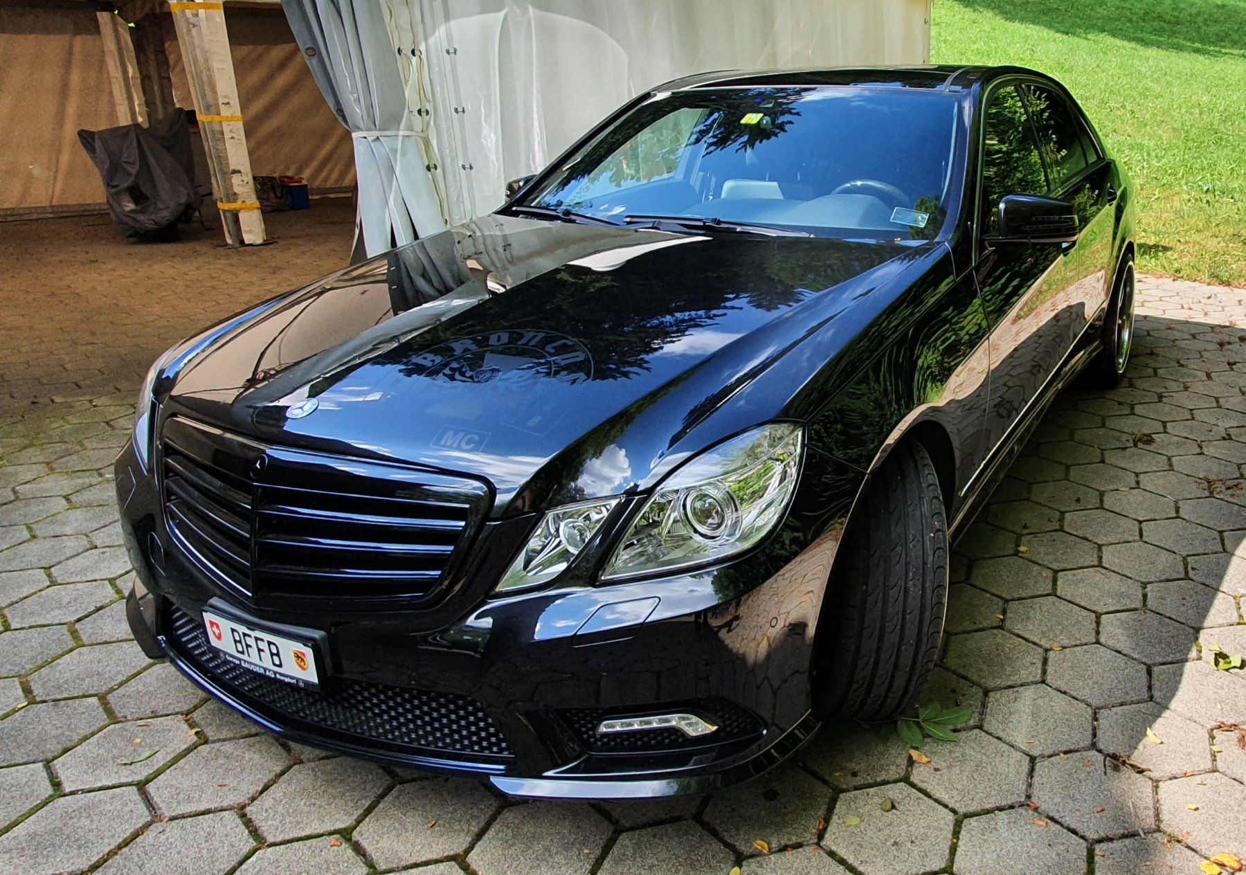 Mercedes Benz E 350 4M - Image 1