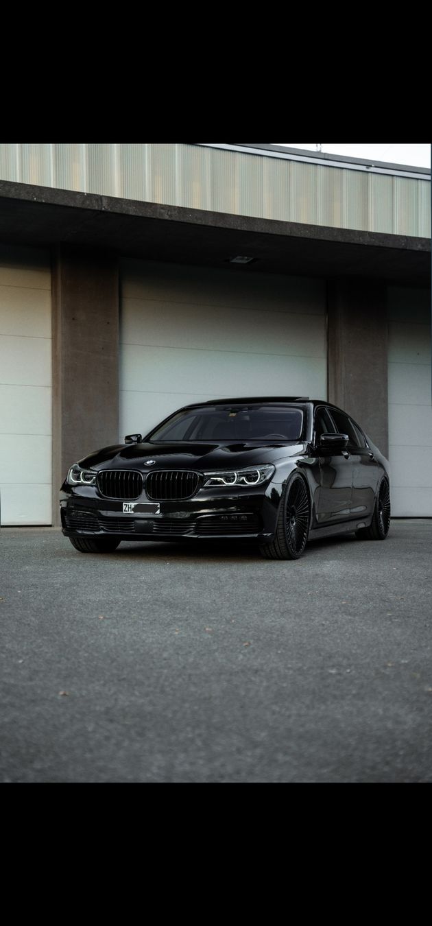 BMW 750Li G12 - Image 1