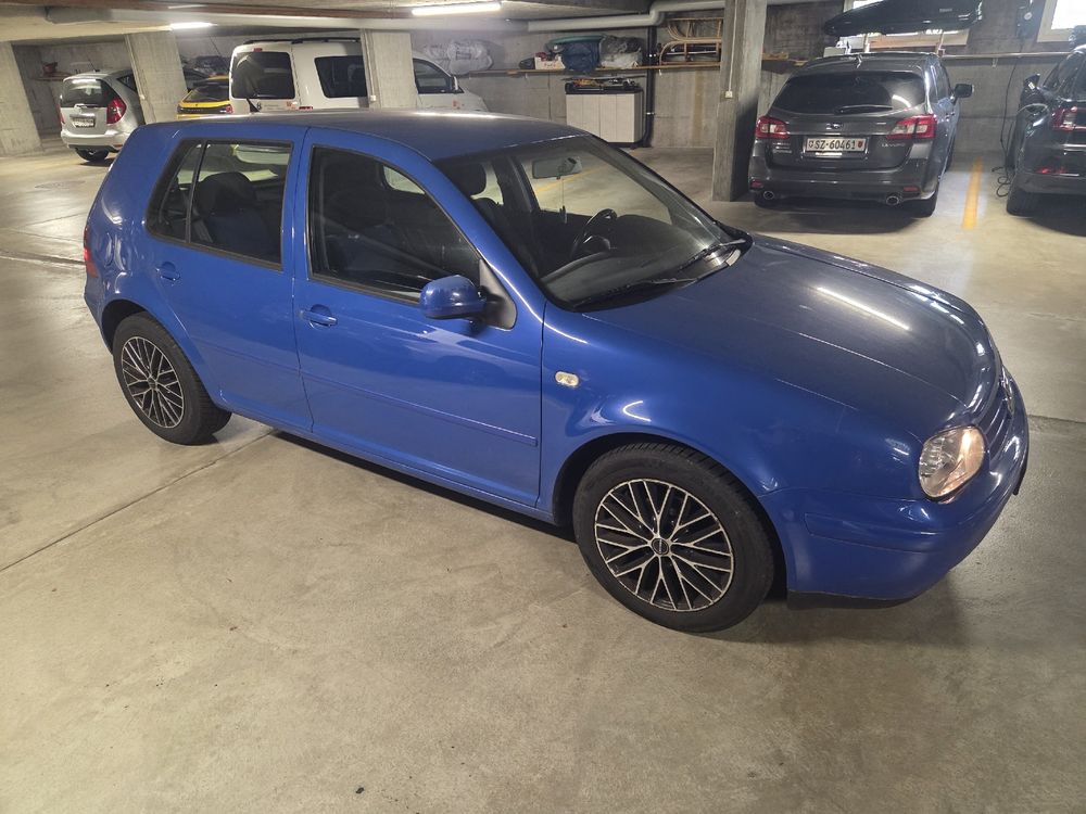 VW Golf 4, 1.6, JG 2001, appena uscito dal programma di manutenzione, ottimo stato!