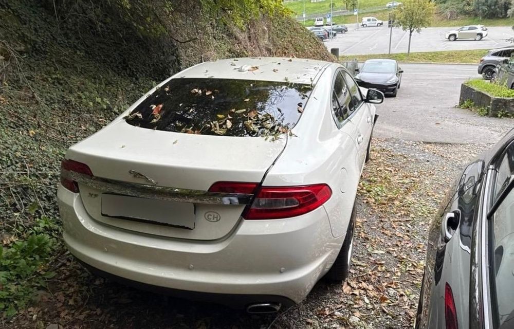 Jaguar XF 2.7 - Incidente - Per ricambi o riparazione!