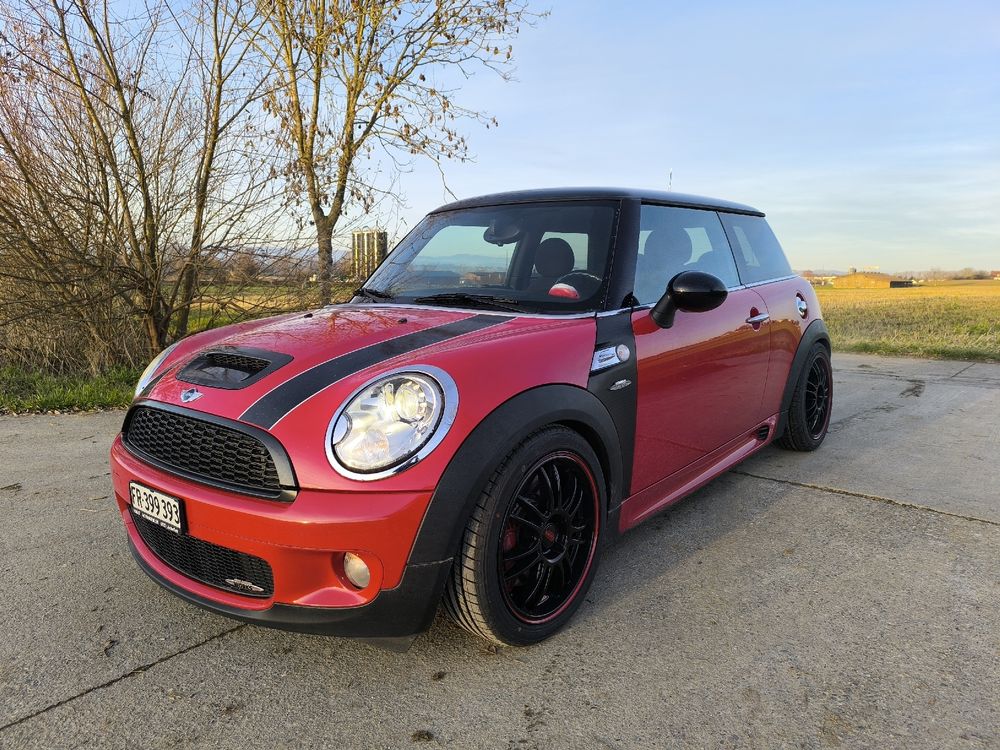 Mini Cooper JCW 211CV