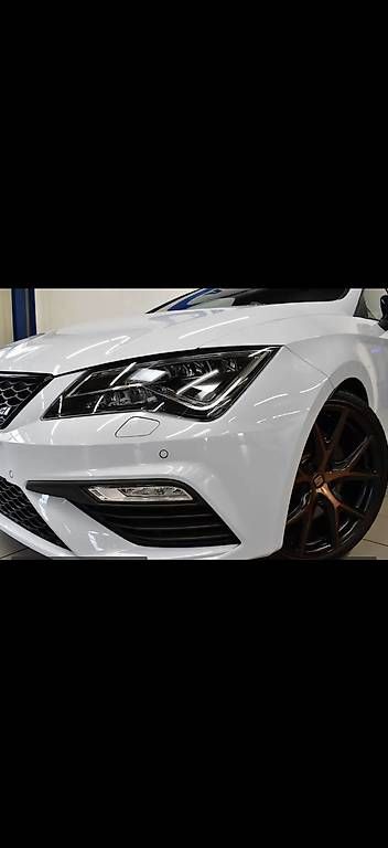 Seat Leon Cupra 2.0 TSI 290 CV - Image 1