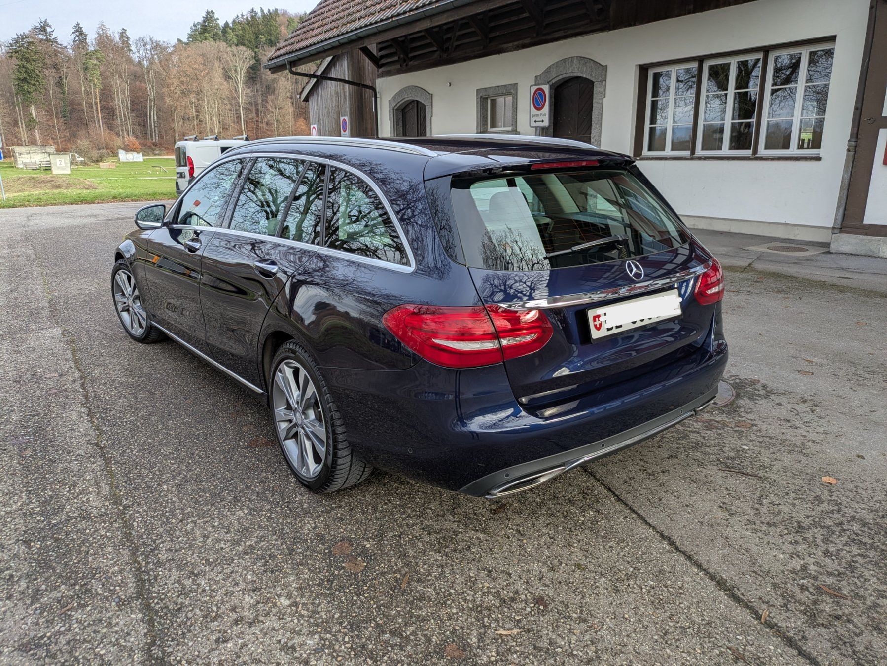 Mercedes-Benz C 350e Avantgarde 7G-Tronic, 293 CV - Image 3