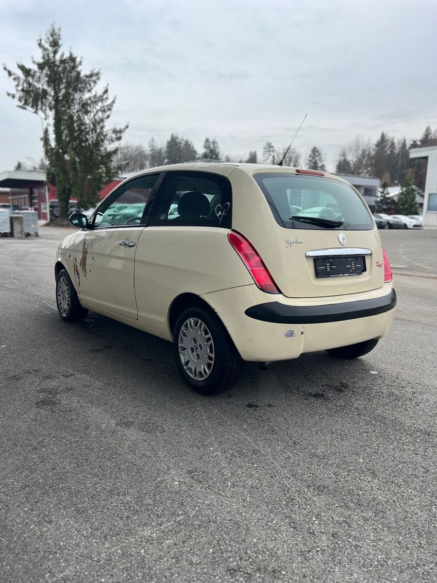 Lancia Ypsilon - Image 3