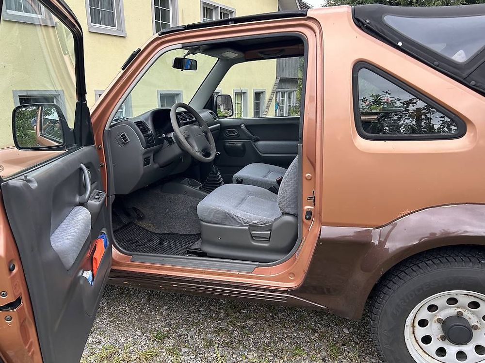 Suzuki Jimny Santana - Image 2