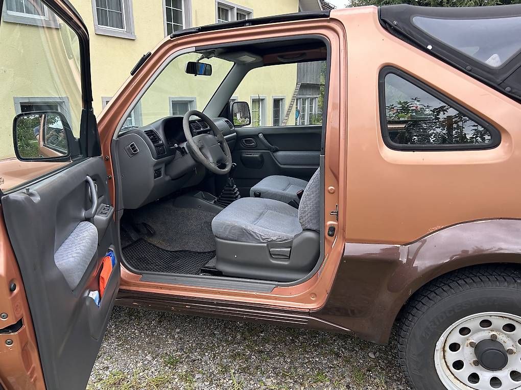 Suzuki Jimny Santana - Image 3