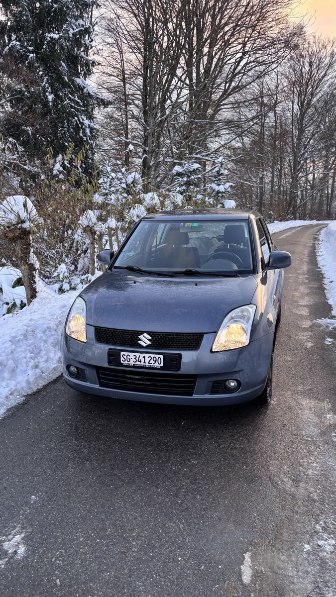 Suzuki Swift 1.3, JG 2007 - Image 1