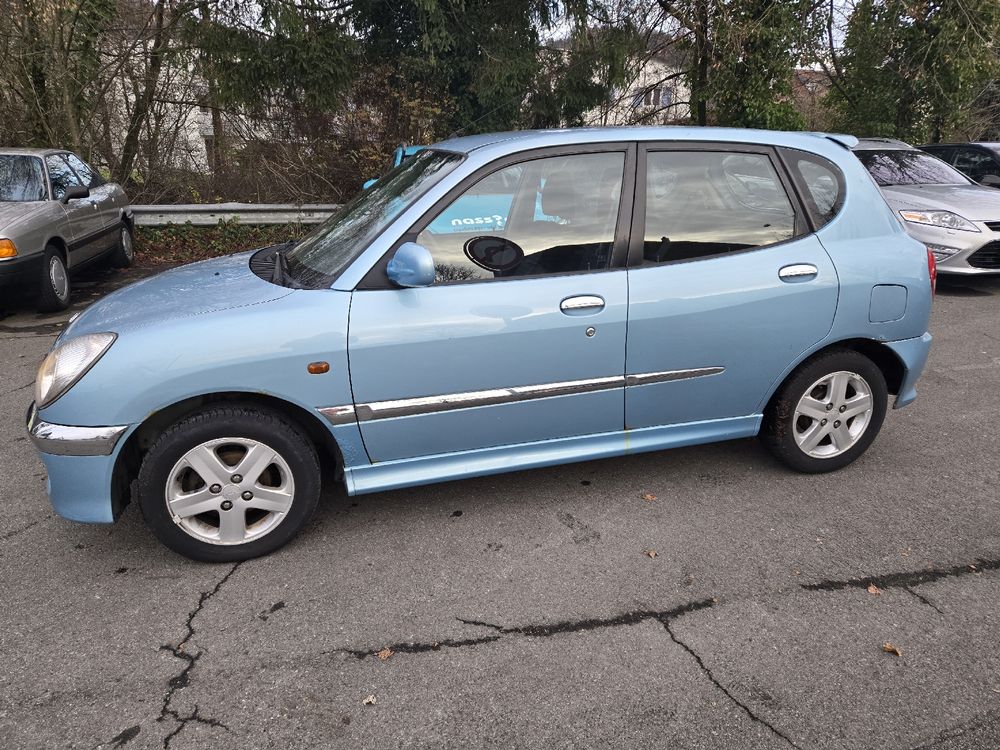 Daihatsu Sirion 1.3 1.3, 102 CV 4 WD - Image 2