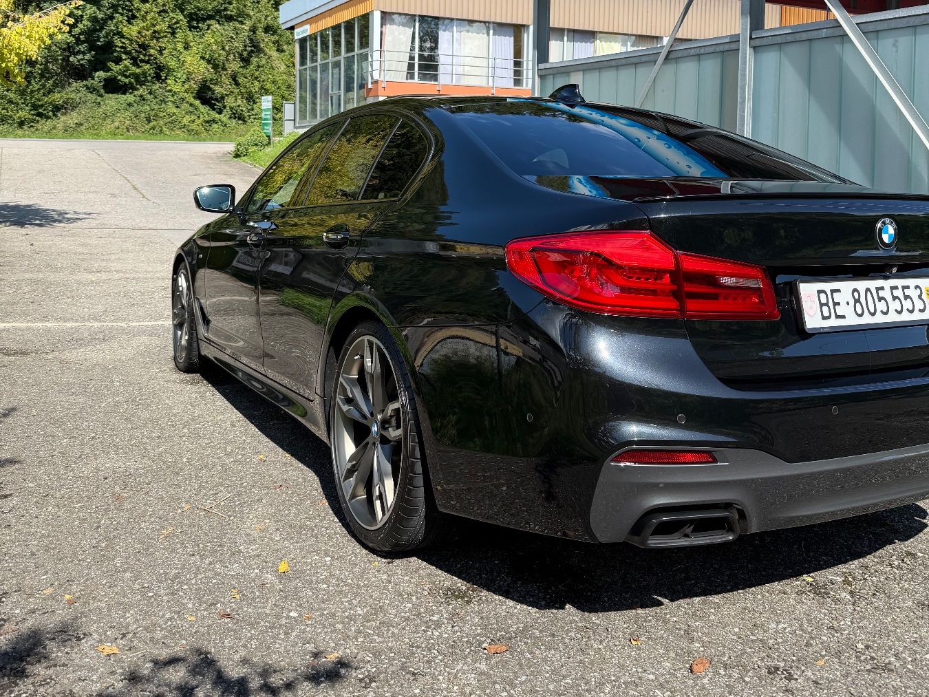 BMW M550i xDrive – 4.4 V8 TwinTurbo – 462 CV – Vollausstattu - Image 3