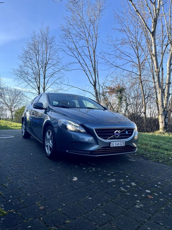 Volvo V40 T4 Summum - Image 2