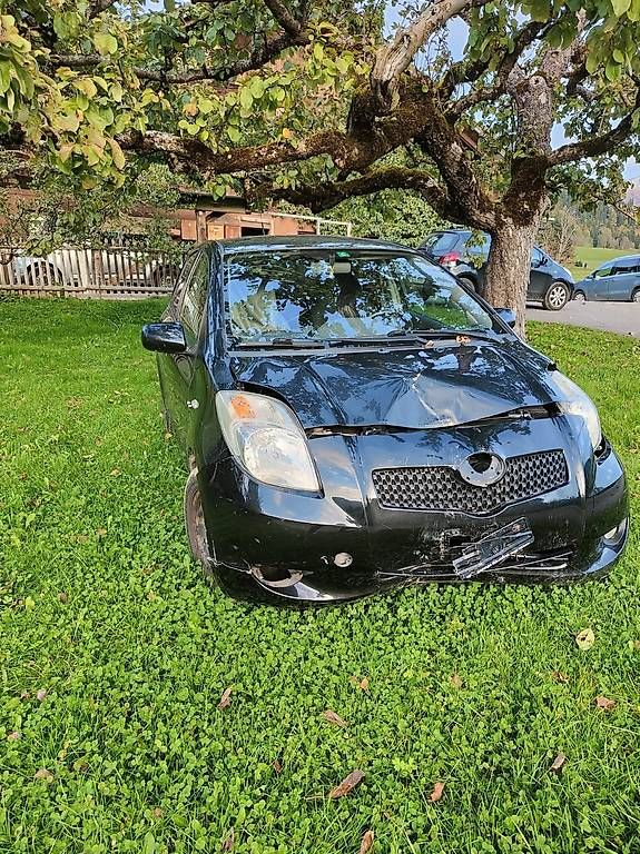 Toyota Yaris - Image 3