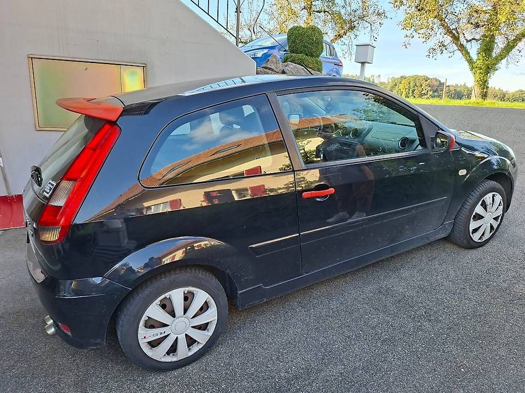 Ford Fiesta ST 2.0 - Image 1