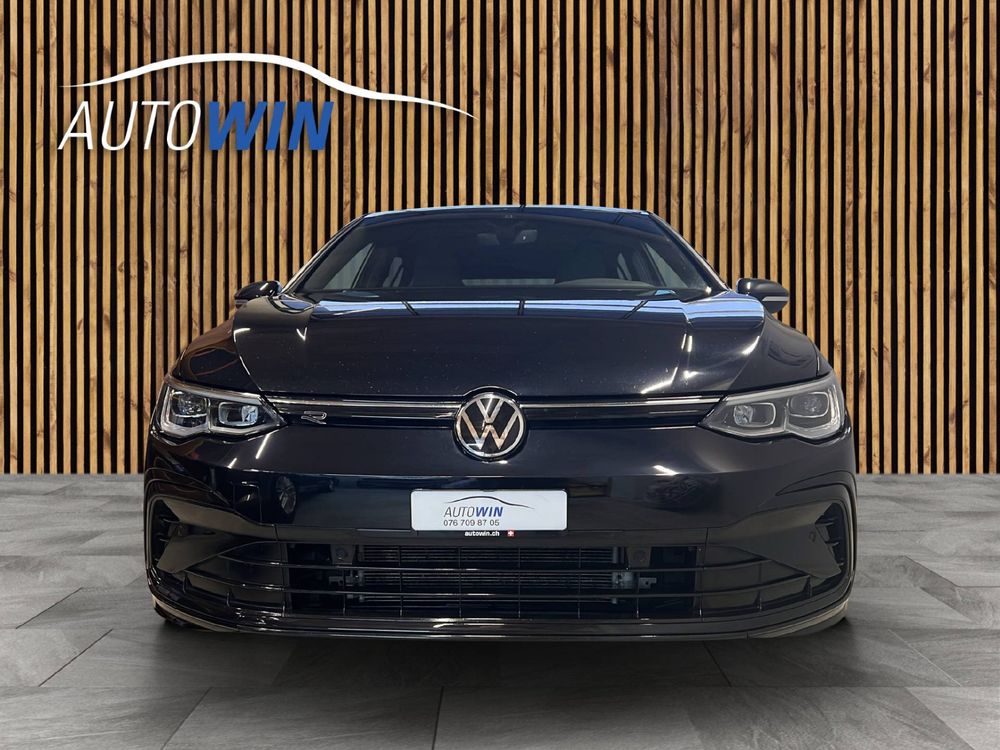 VW Golf VIII 2.0 TSI R-Line DSG - Image 2
