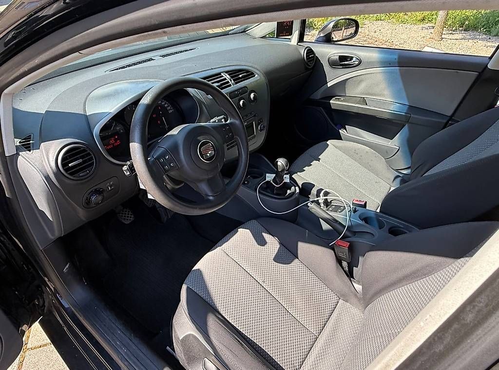 Seat Leon 1.6 MPI, ottimo stato - Image 3