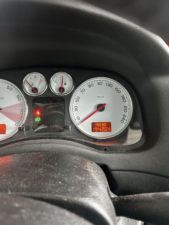 Peugeot 307 CC Anno di costruzione 2004 - Image 2