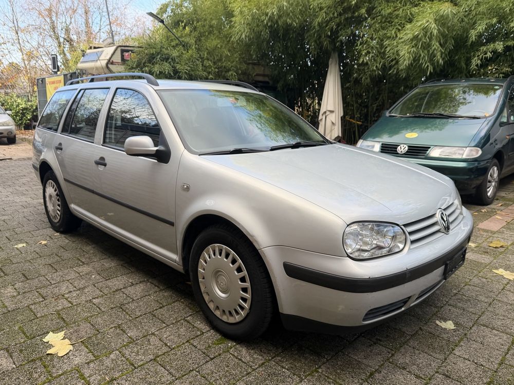 VW Golf 1.6 SR Variant - Image 2