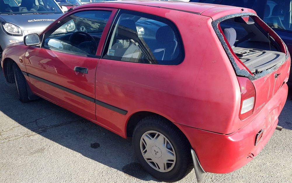Mitsubishi Colt 1.3i GL Aircool del 1996 - pronto per la strada - Image 2