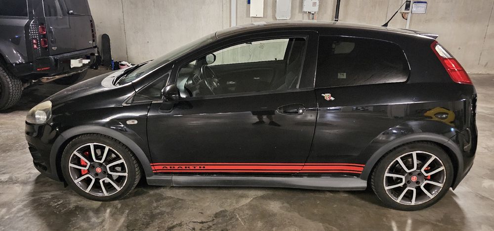 Fiat Grande Punto 1.4 T Abarth EsseEsse - Image 2